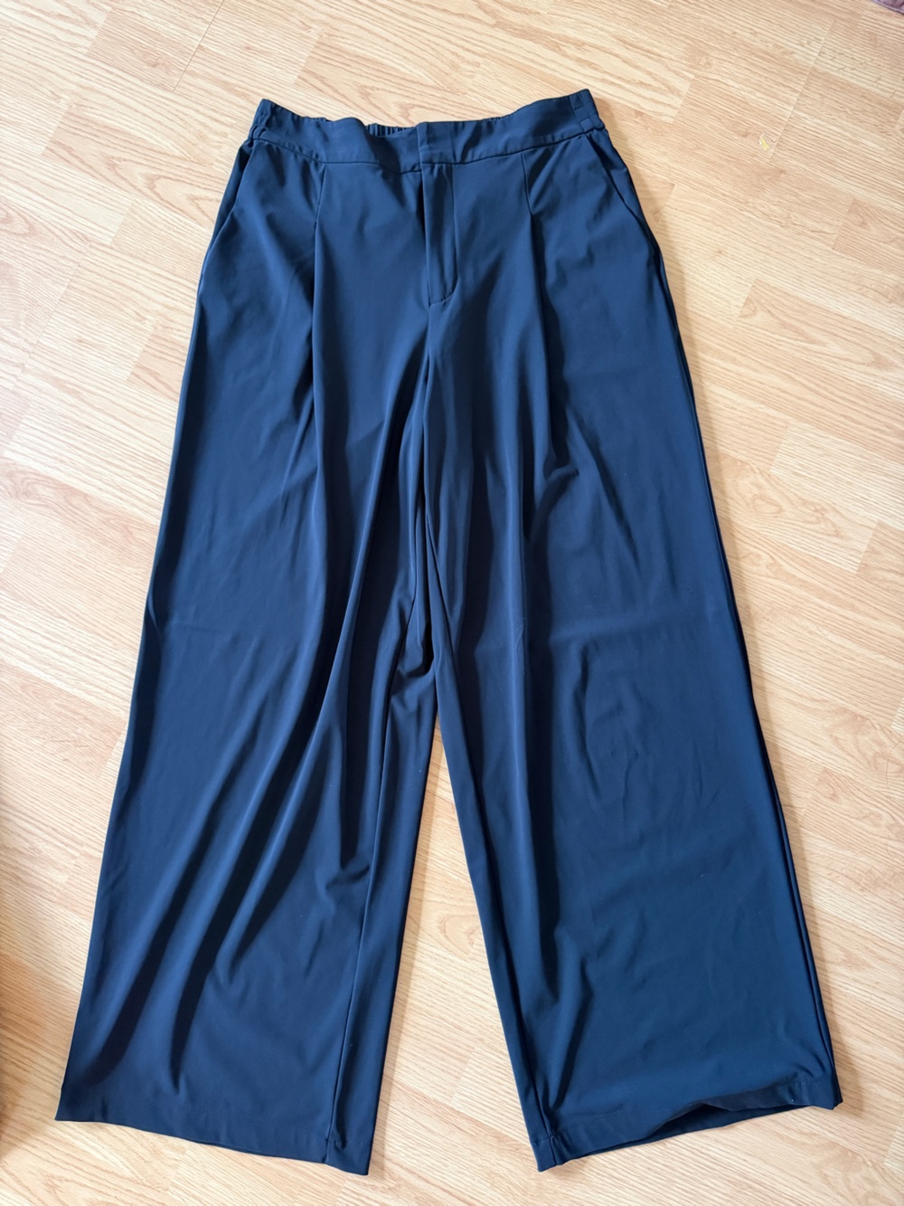 Athleta’s Pinnacle High Rise Trouser